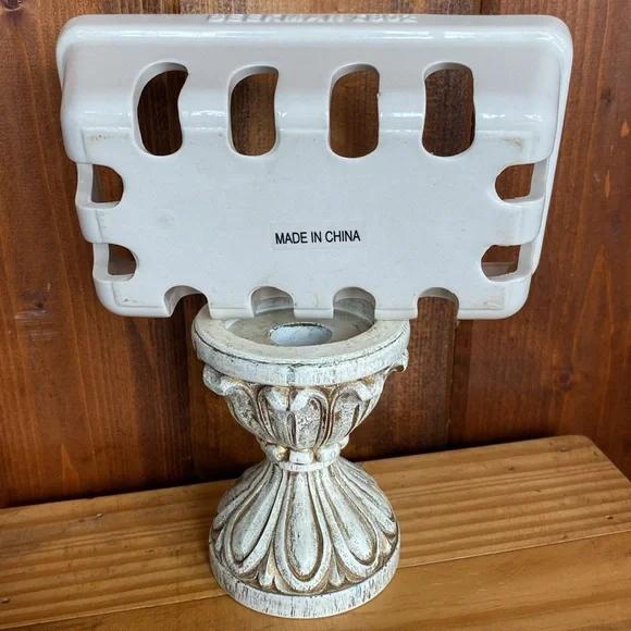 New Beekman Soap Dish - Picture 5 of 5